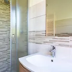Guesthost - Modern Sea View With Balcony * Livorno