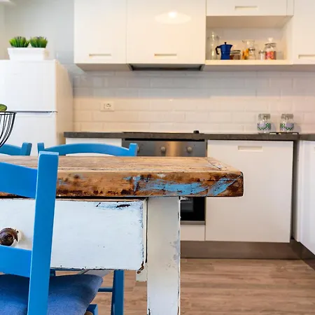 Apartment Modern Sea View With Balcony Livorno