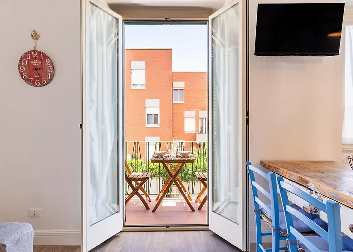 Modern Sea View With Balcony Apartment Livorno